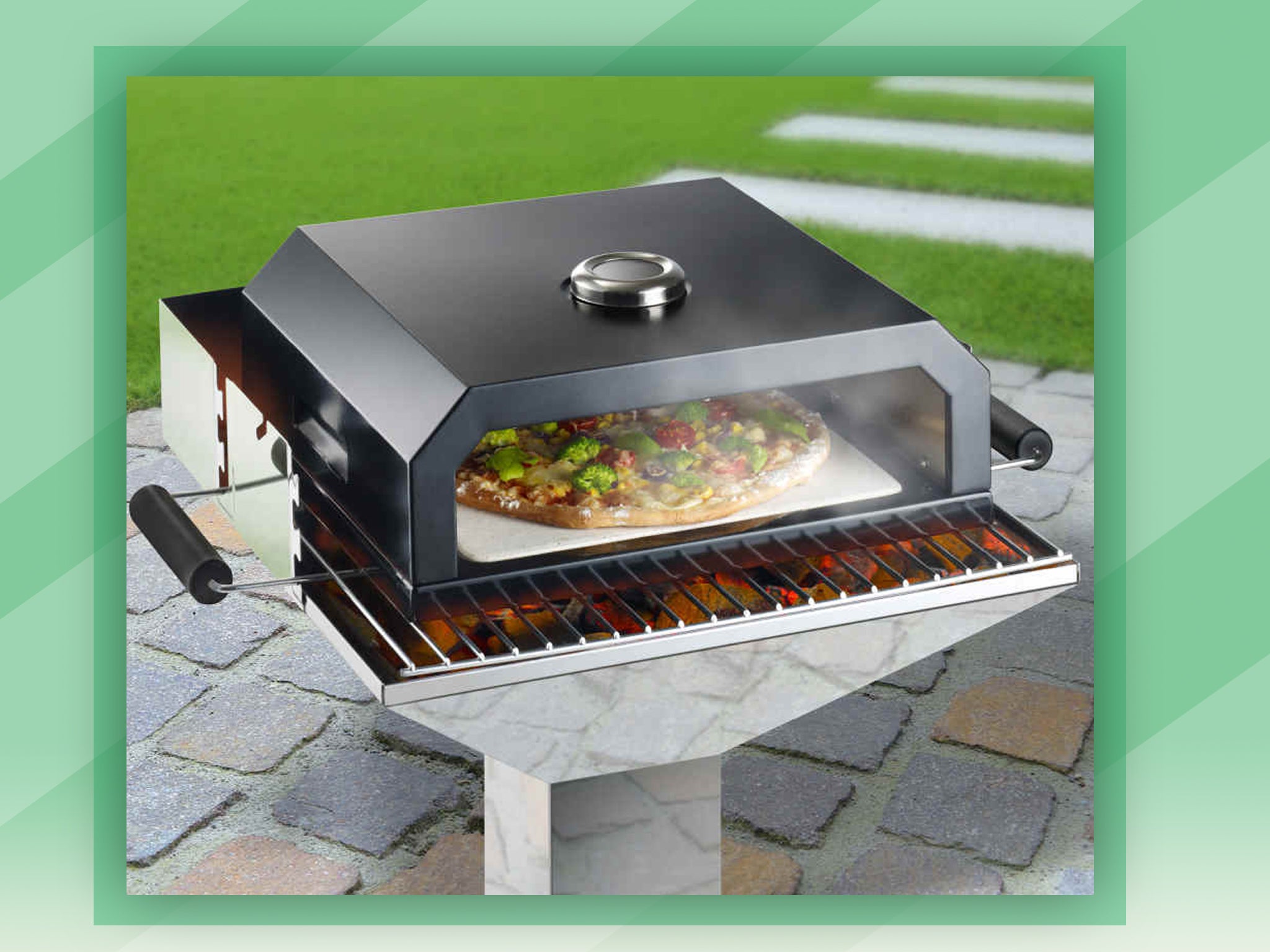 Outdoor grill hotsell with oven